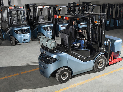 Бензиновый погрузчик Royal Forklift G20E
