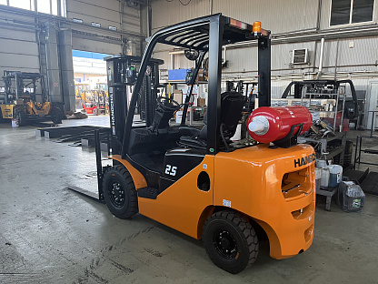 Бензиновый погрузчик Hangcha CPQD25-XW21F (ГБО)